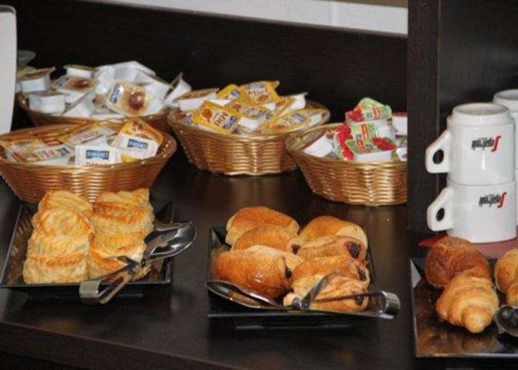 Hotel Comfort Alba 2*